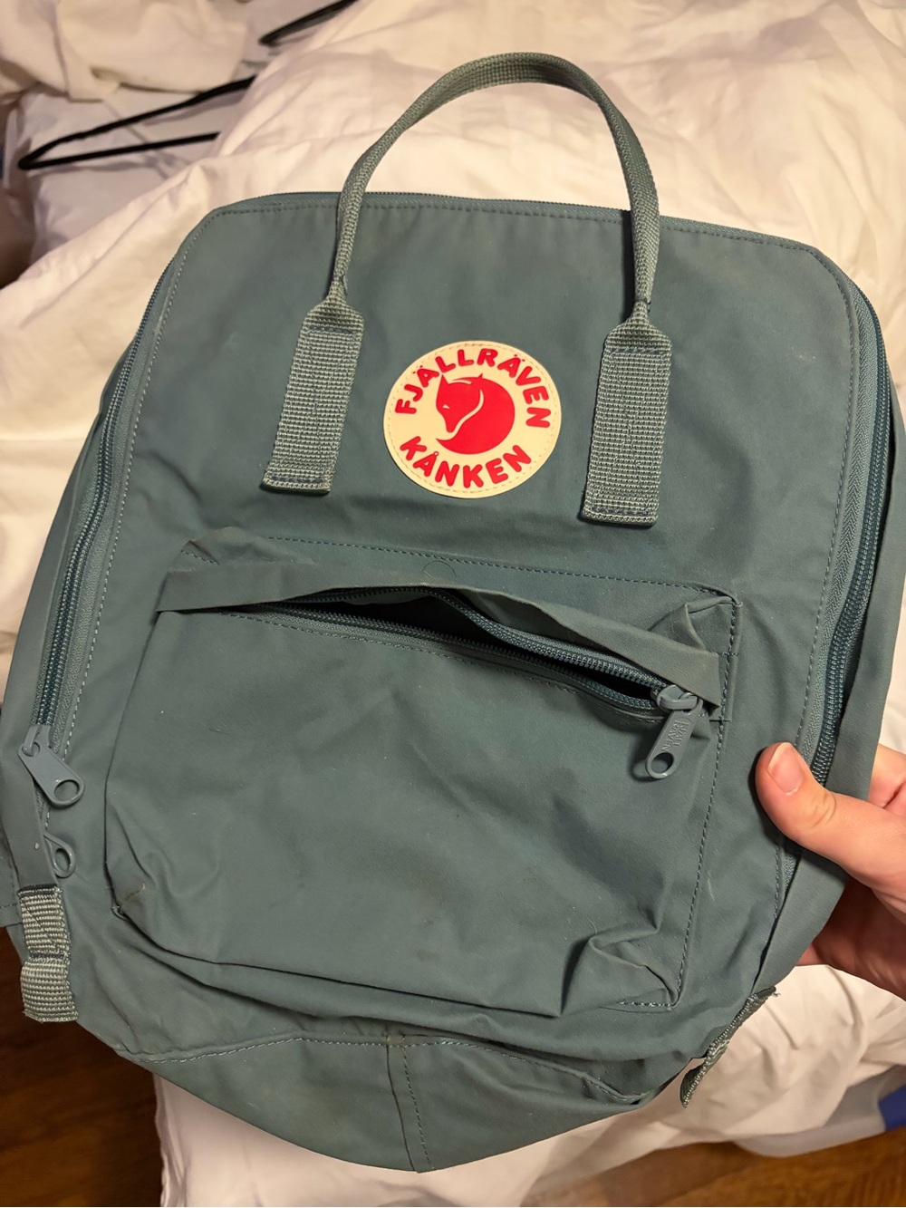 Teal Fjallraven Kanken backpack